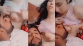 Image of Passionate Lahore BF enjoys sucking GFs juicy breasts-Linkwallah.com